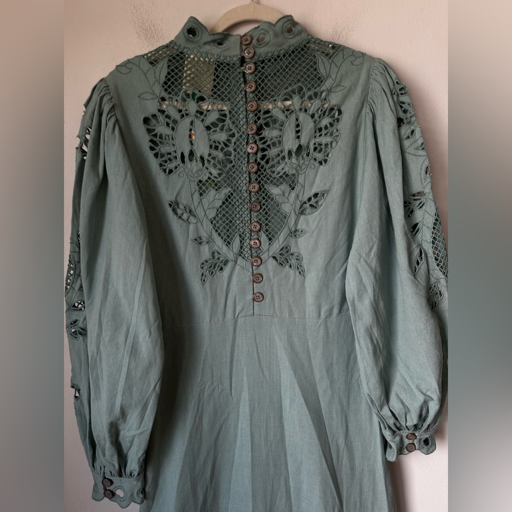 FARM RIO Elegant Green Embroidered MIDI Dress - Picture 10 of 12